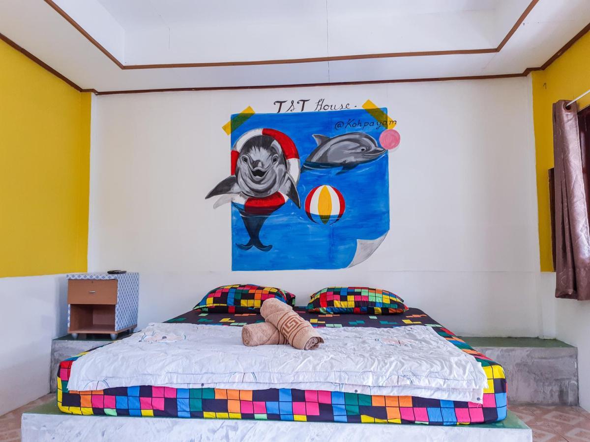 Hotel T And T House (Adults Only) Koh Phayam Exterior foto